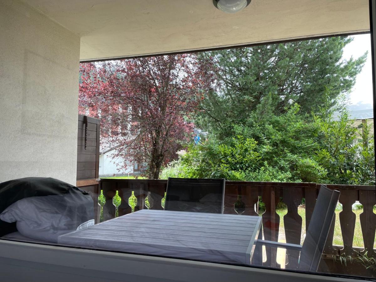 Moderne Wohnung An Toller Lage In Laax Dış mekan fotoğraf